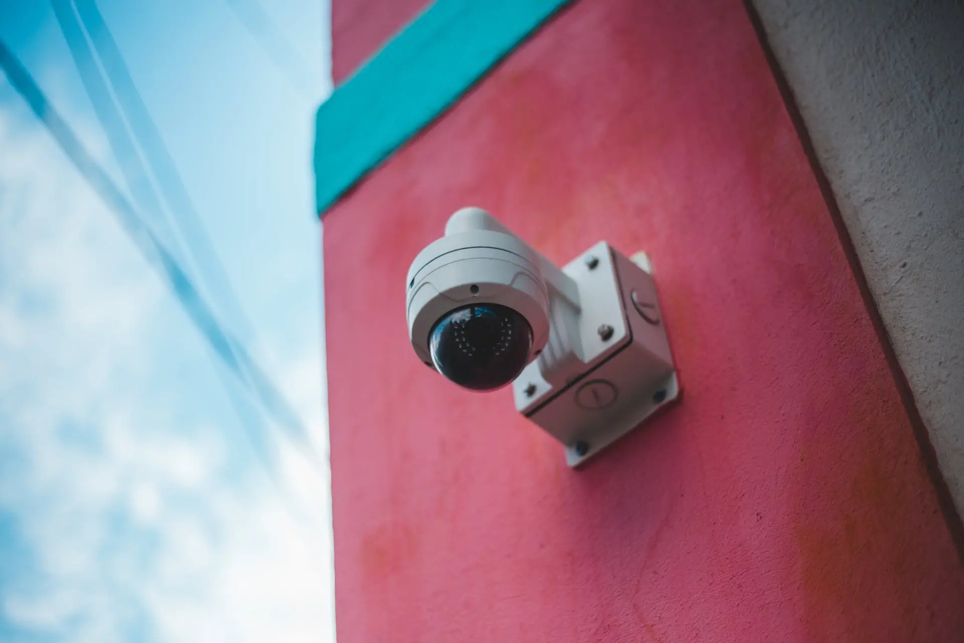 Is It Legal for My Landlord to Install Security Cameras? TechoffersBD